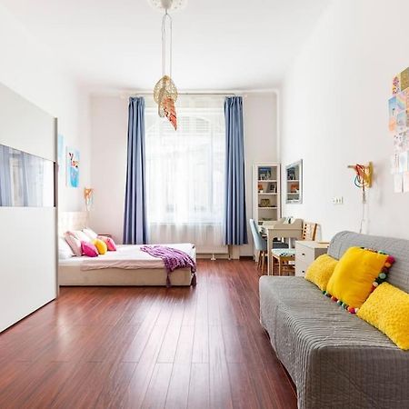 Annicku'S Stylish Budapest Apartment מראה חיצוני תמונה